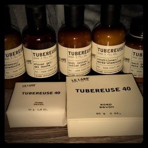 Le Labo Tubereuse 40 Exclusive 7PCs Travel Set!